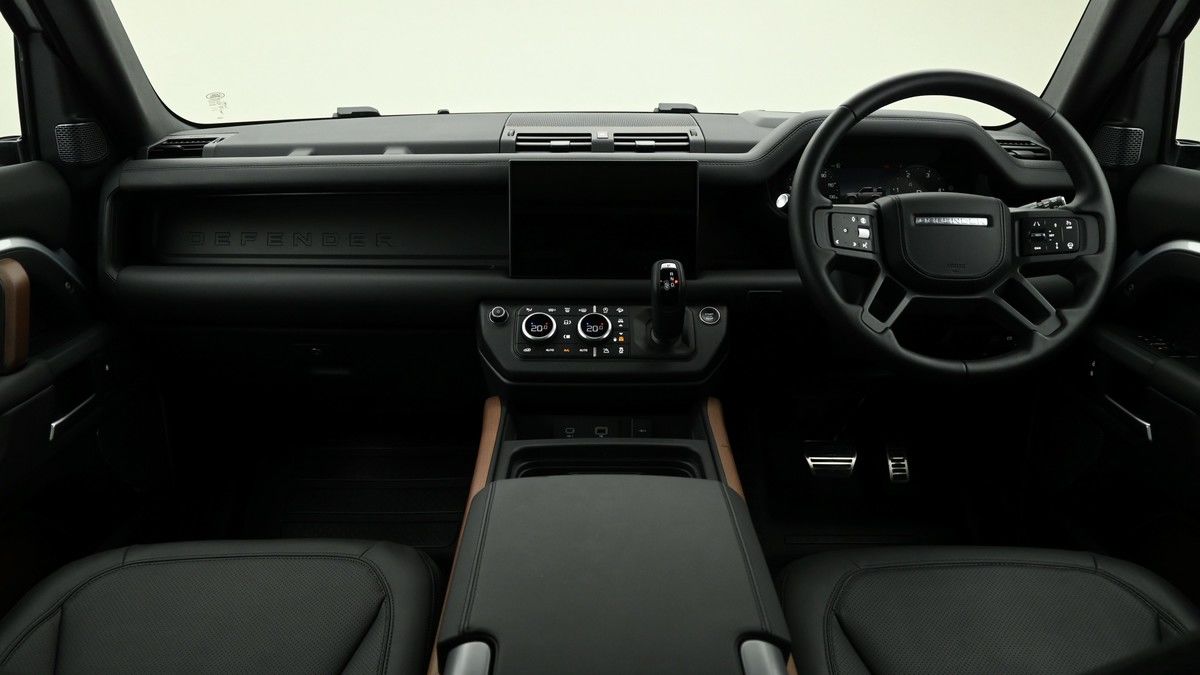 Land Rover Defender 90 Image 14