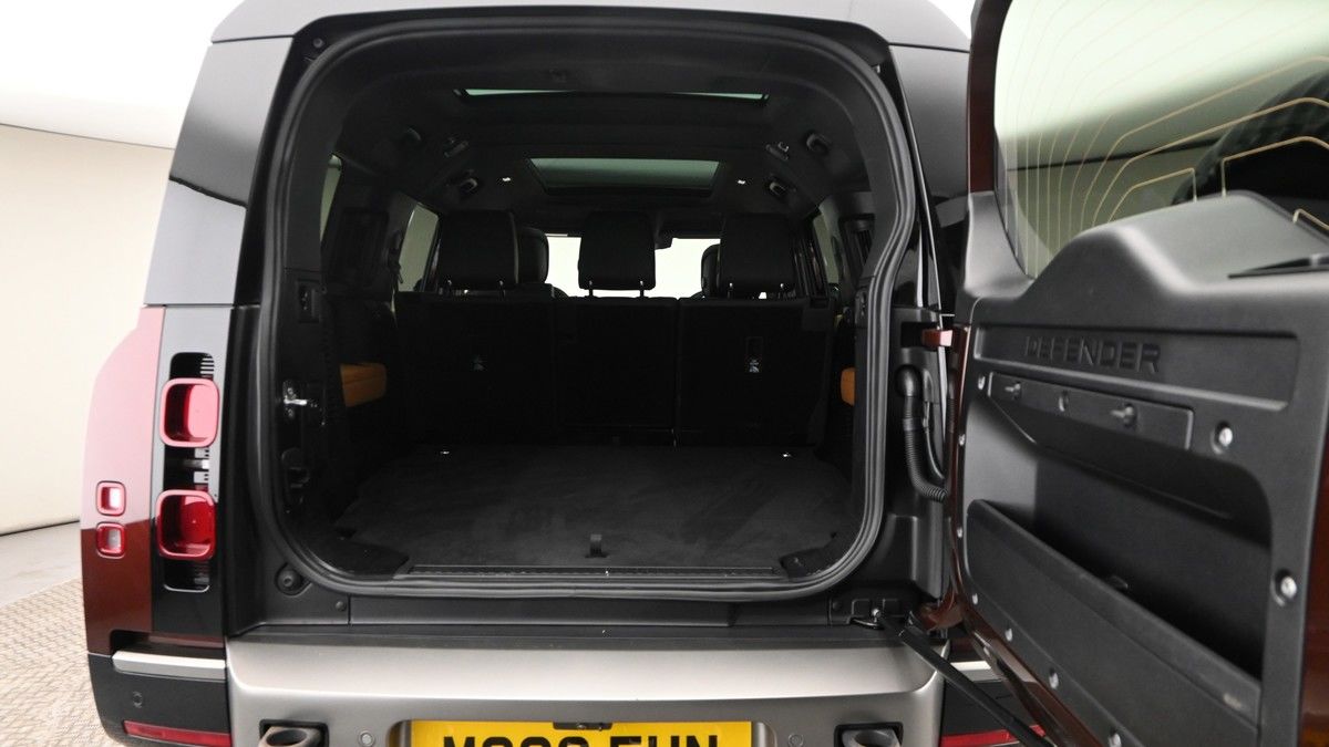 More views of Land Rover Defender 130