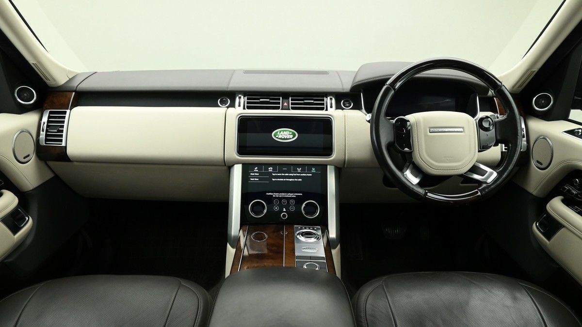 More views of Land Rover Range Rover