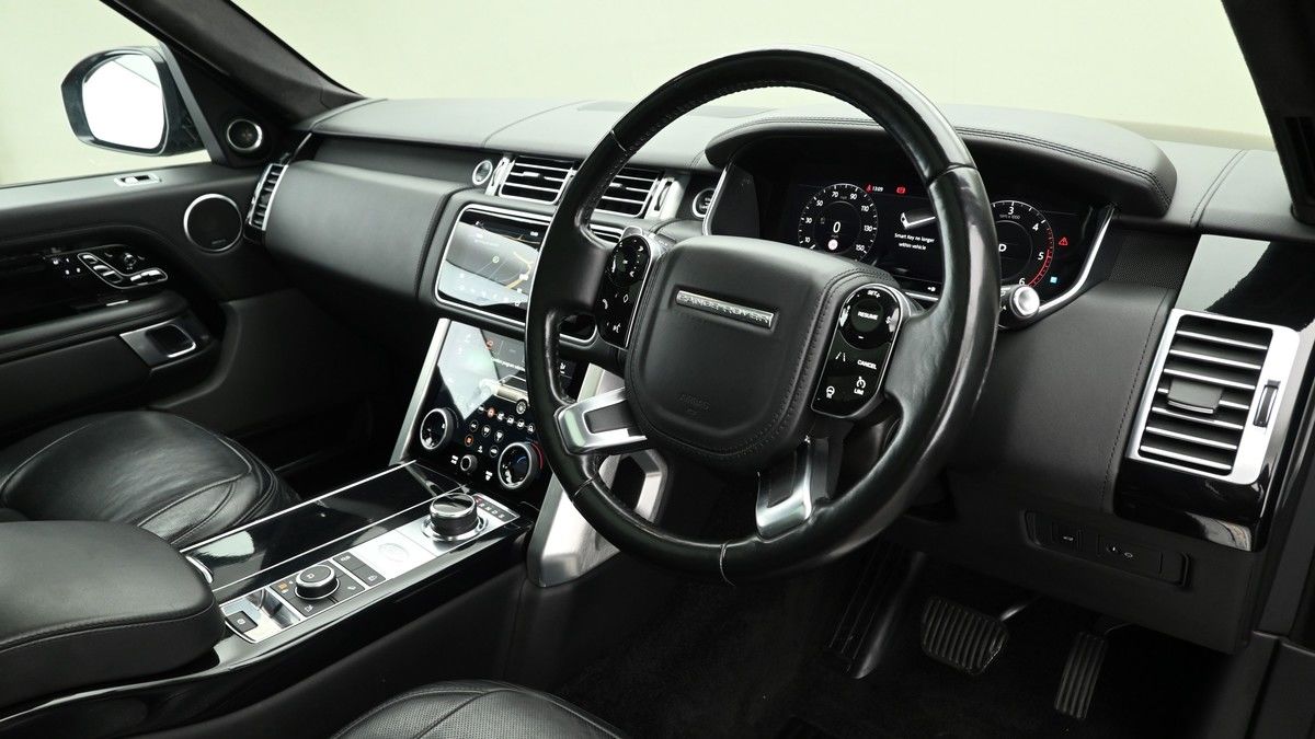 Land Rover Range Rover Image 3