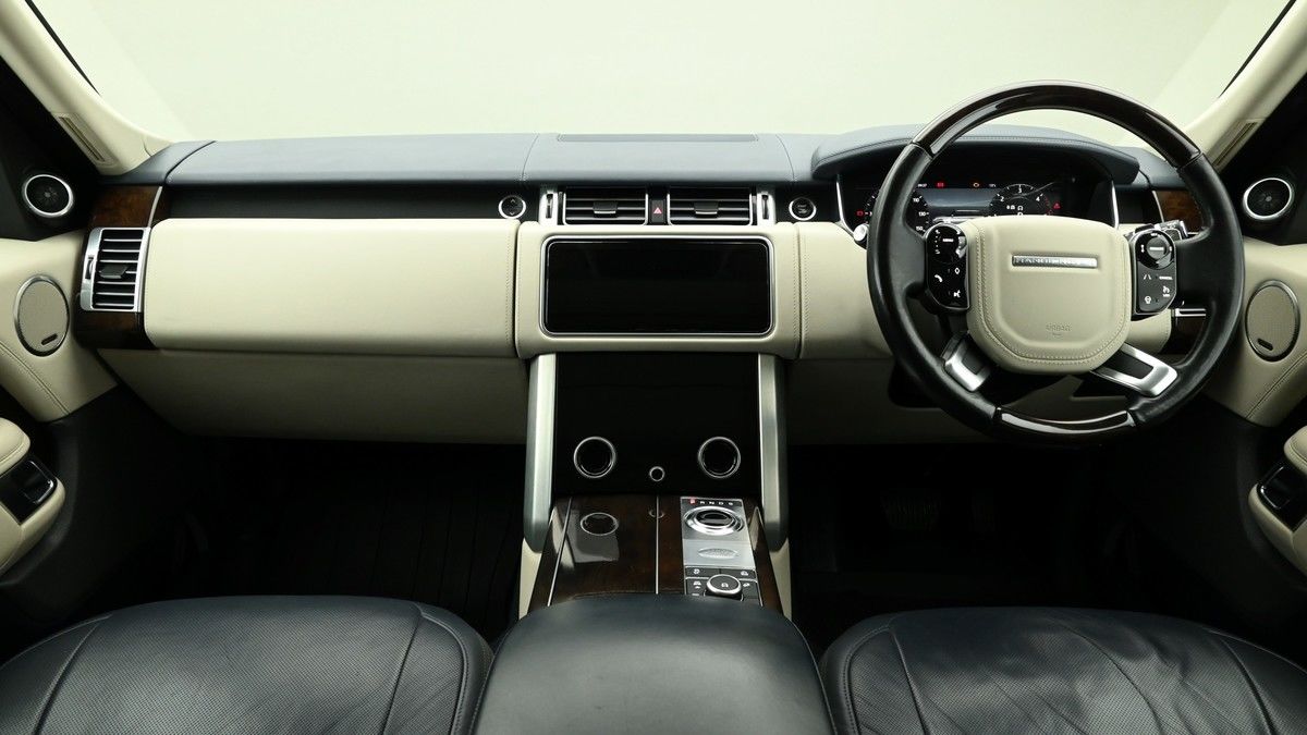 Land Rover Range Rover Image 14