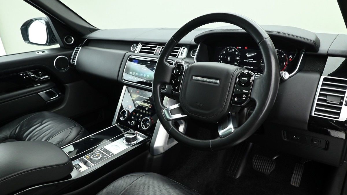 Land Rover Range Rover Image 3