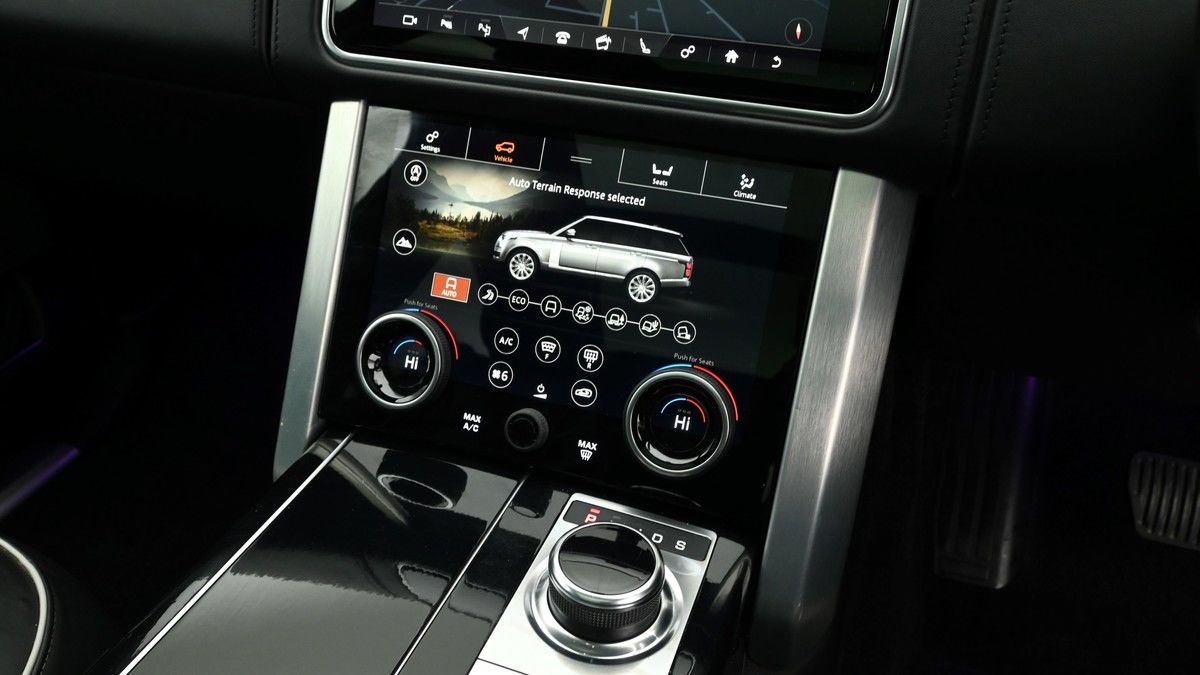 Land Rover Range Rover Image 13