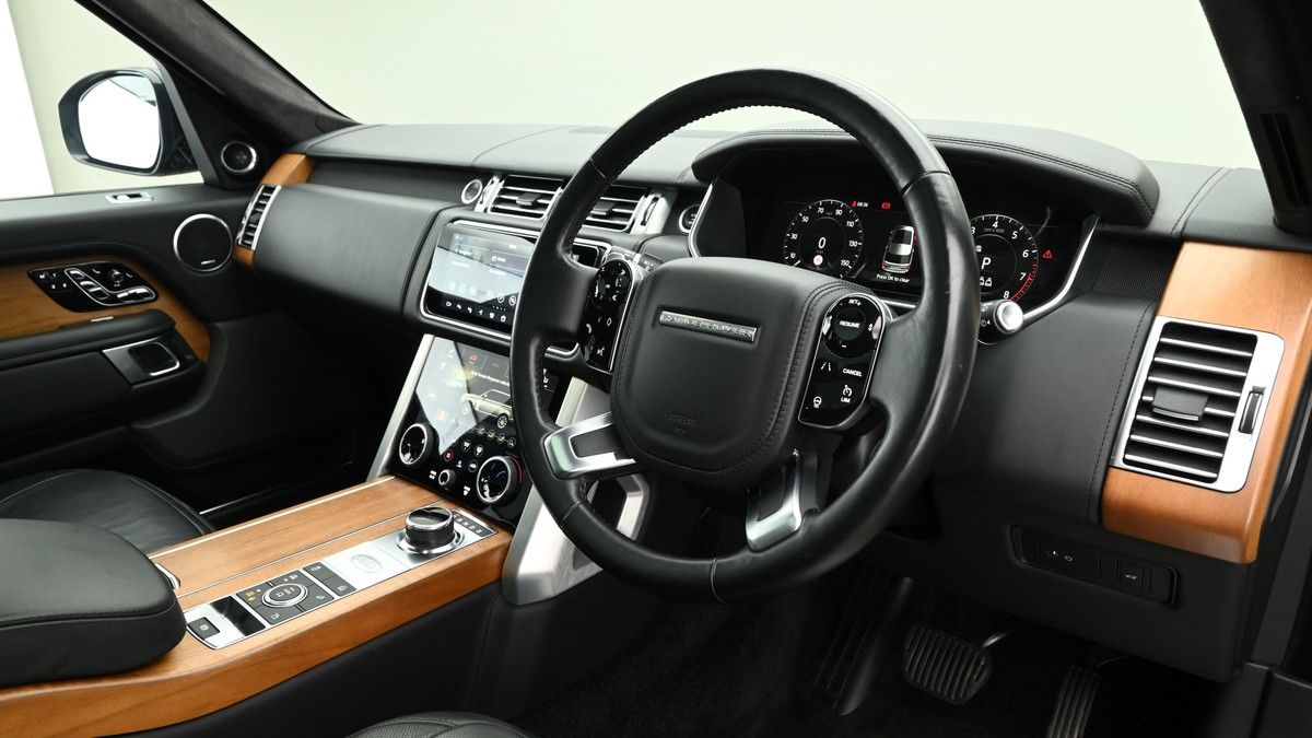 Land Rover Range Rover Image 3