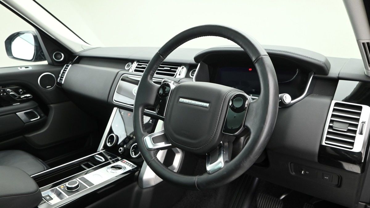 Land Rover Range Rover Image 3