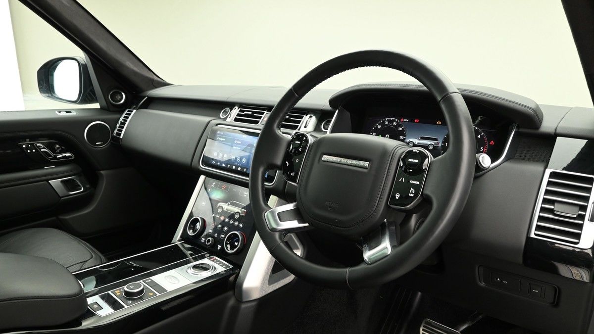 Land Rover Range Rover Image 3