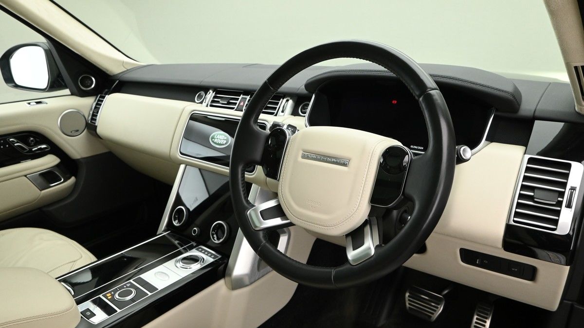 Land Rover Range Rover Image 6