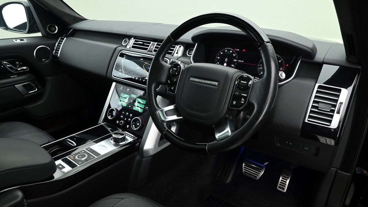 Land Rover Range Rover Image 3