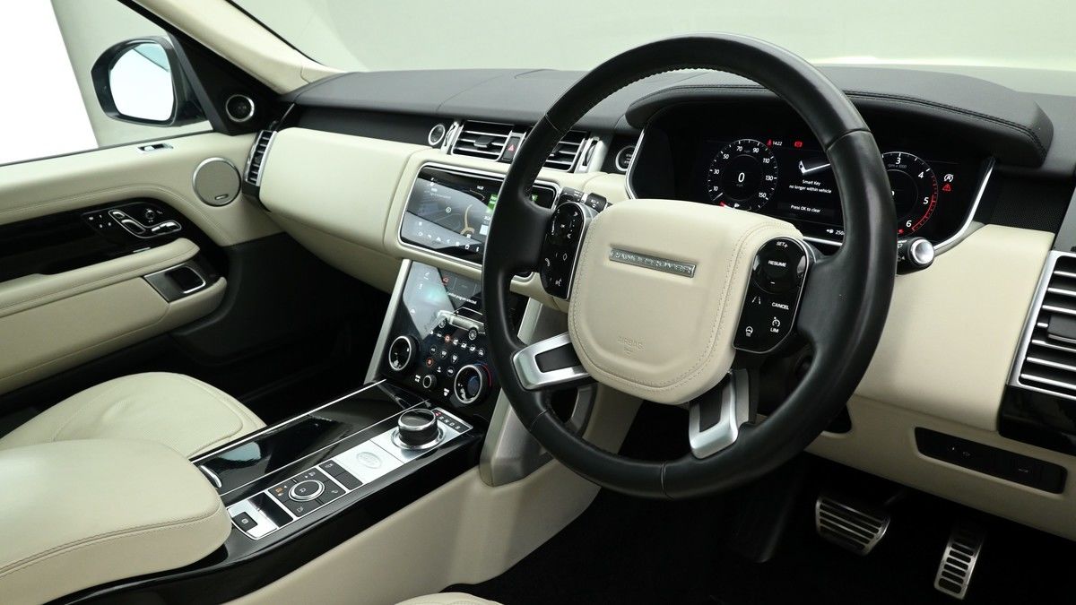 Land Rover Range Rover Image 3