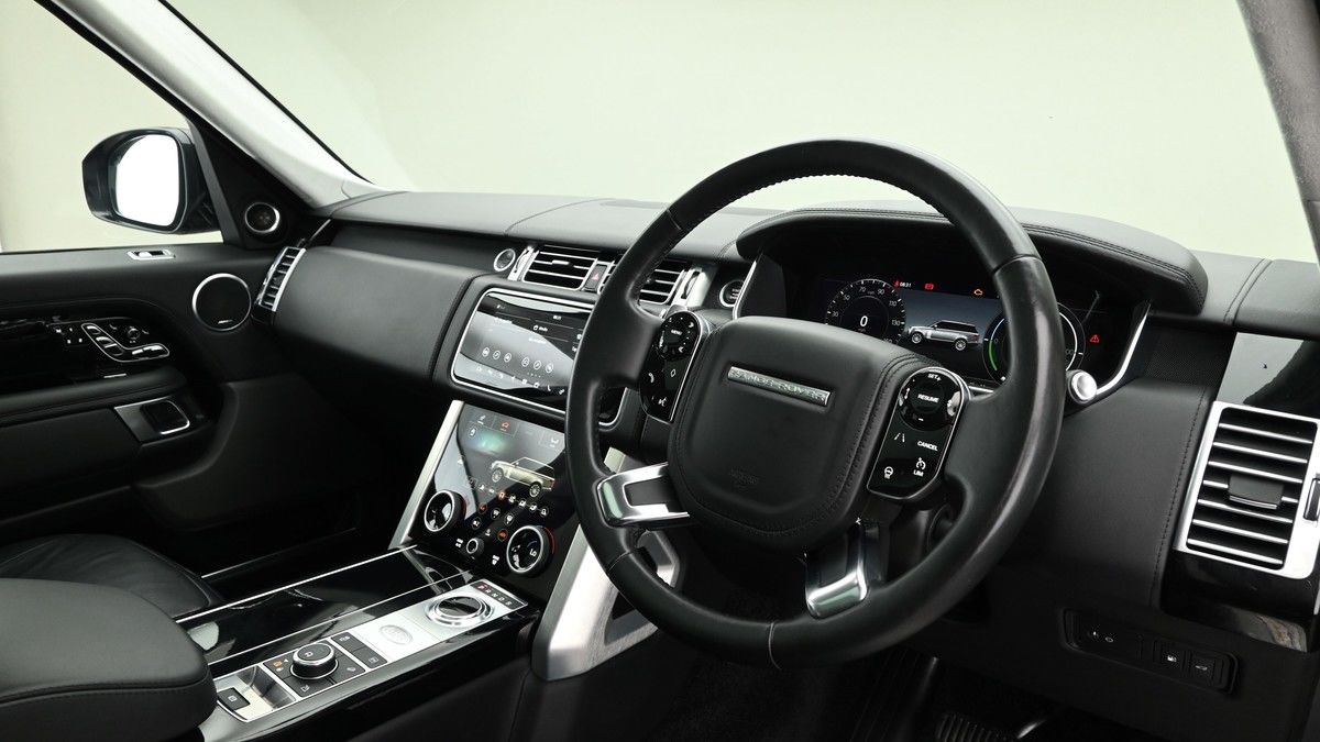 Land Rover Range Rover Image 3