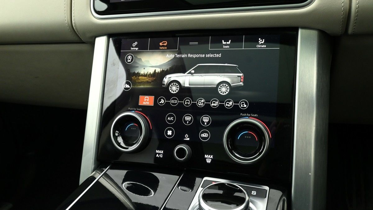 Land Rover Range Rover Image 12