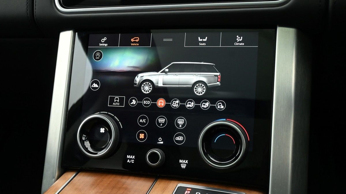 Land Rover Range Rover Image 12