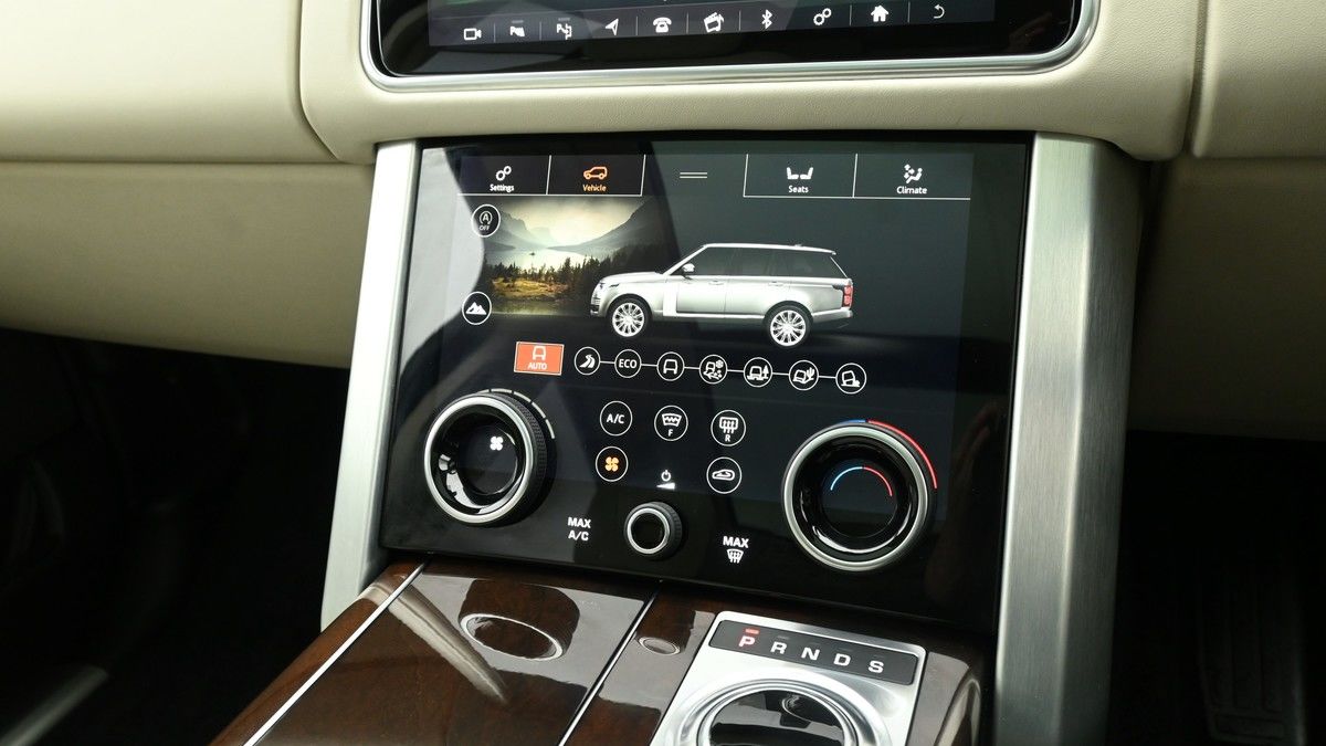 Land Rover Range Rover Image 12