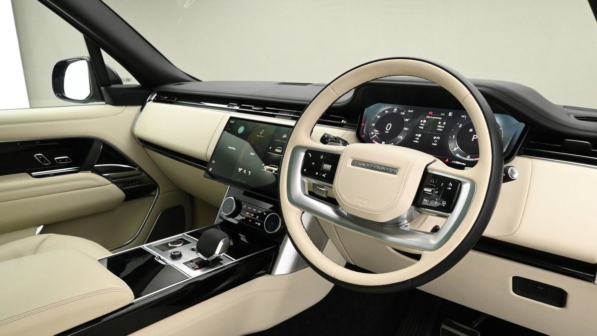 Land Rover Range Rover Image 3