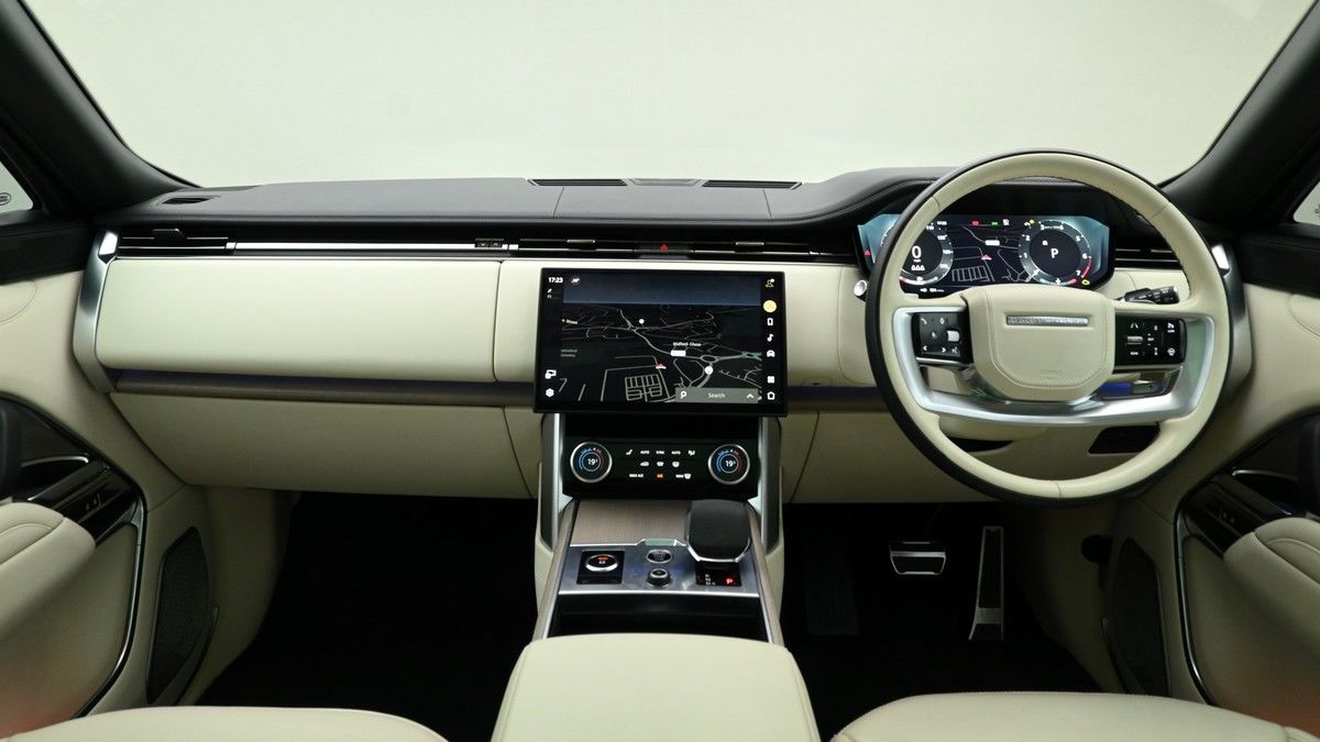 Land Rover Range Rover Image 14