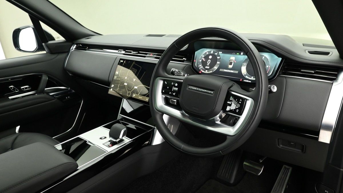 Land Rover Range Rover Image 3