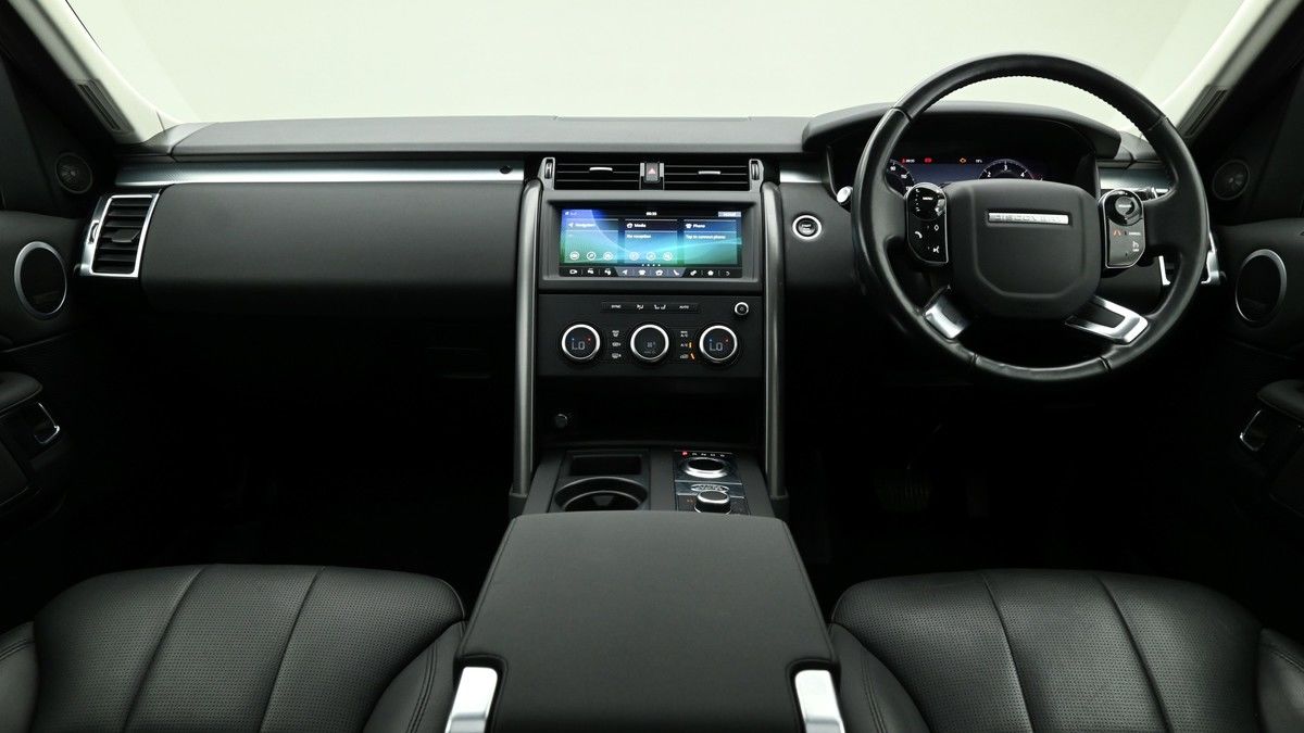 Land Rover Discovery Image 14