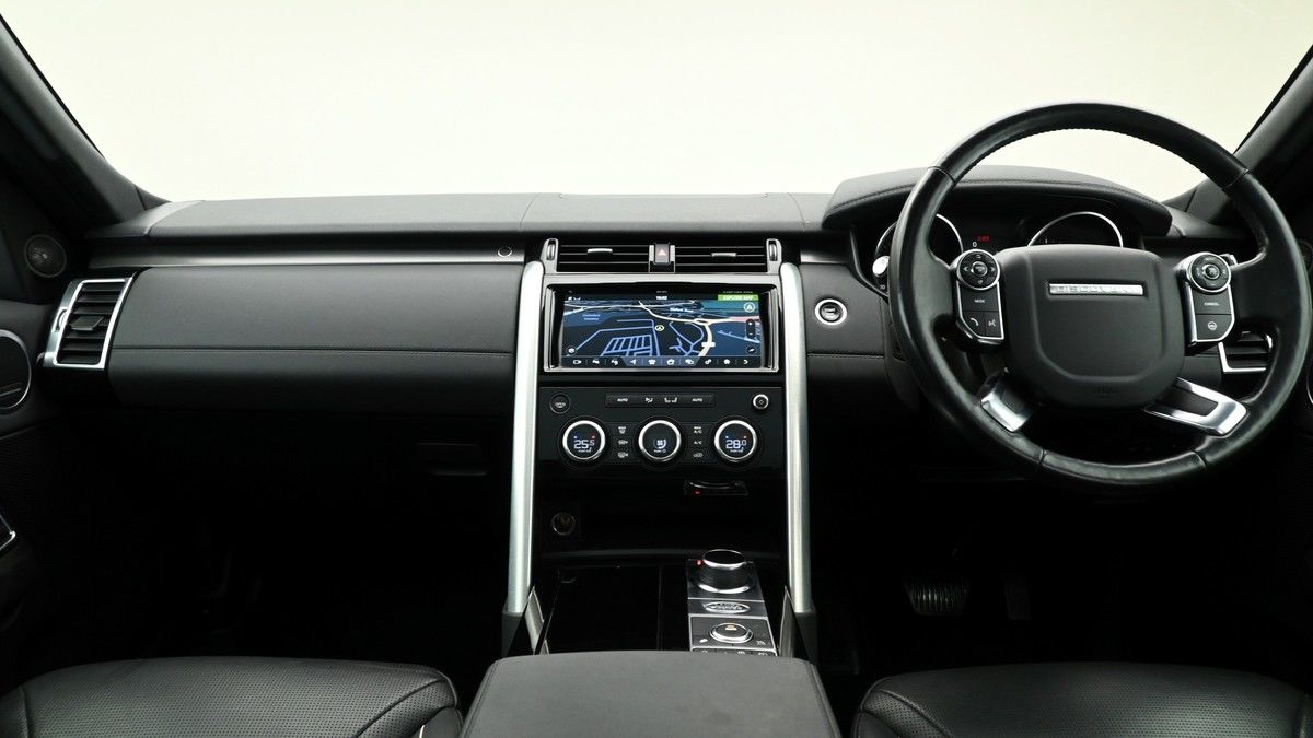 Land Rover Discovery Image 14