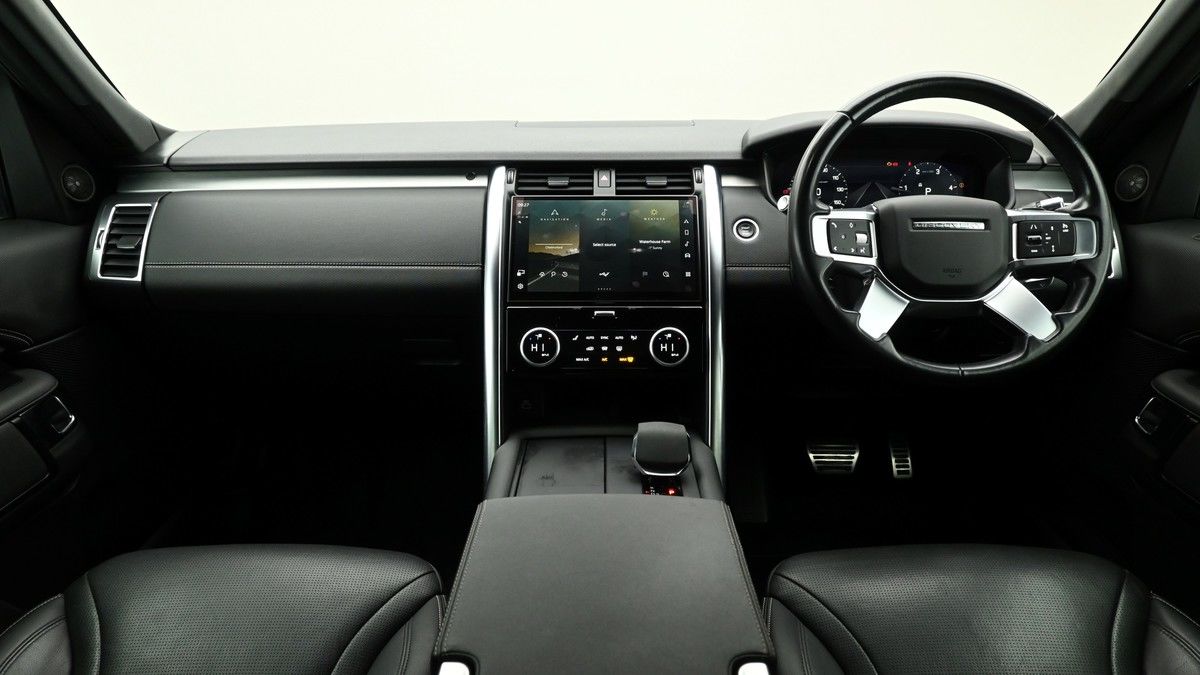 Land Rover Discovery Image 14