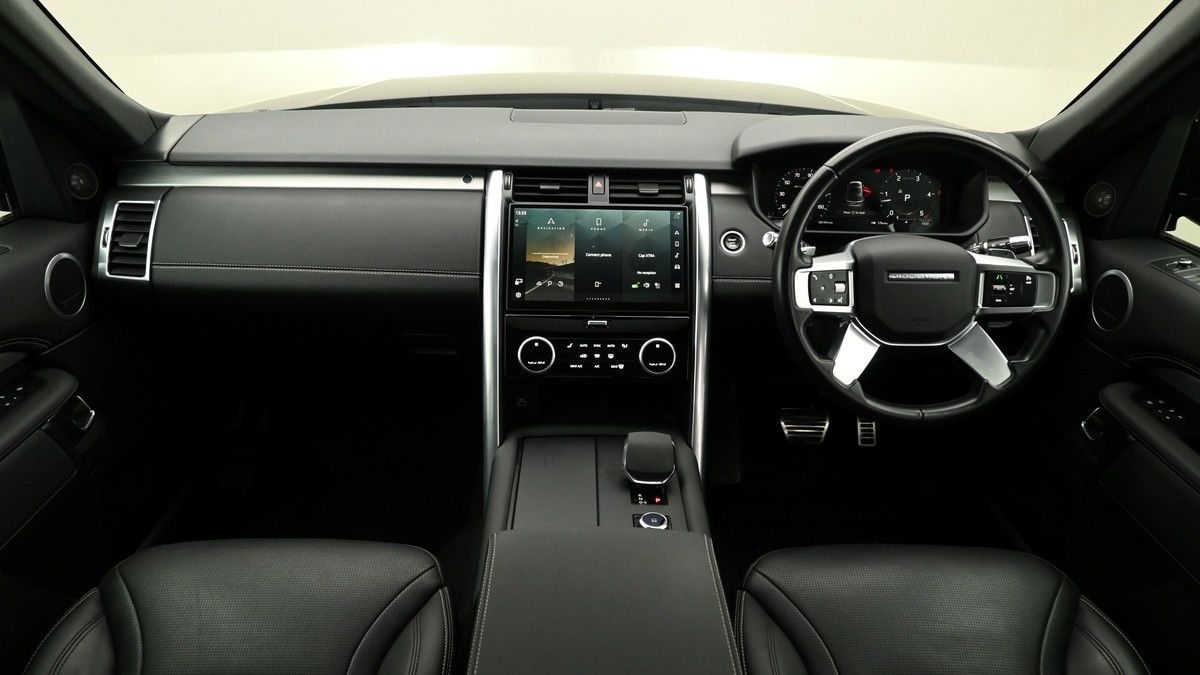 Land Rover Discovery Image 14