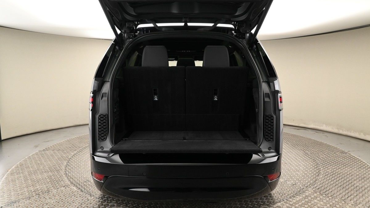 Land Rover Discovery Image 10