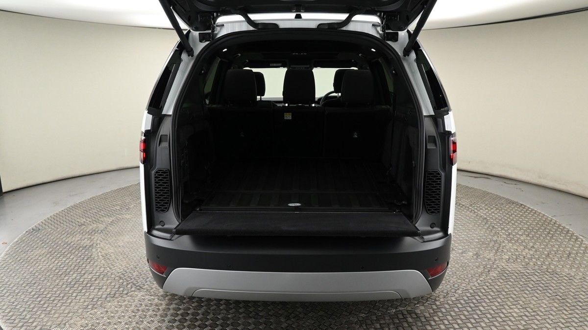 Land Rover Discovery Image 10