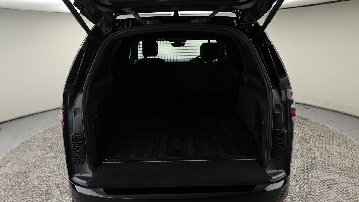 Land Rover Discovery Image 9