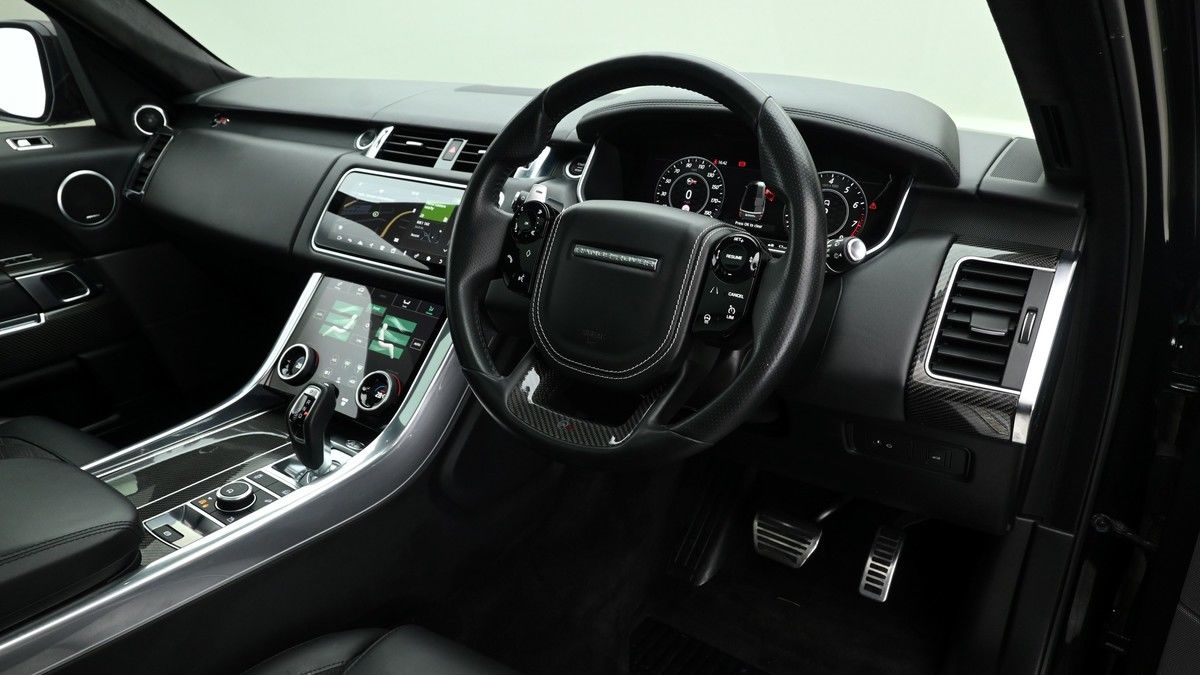 Land Rover Range Rover Sport Image 3