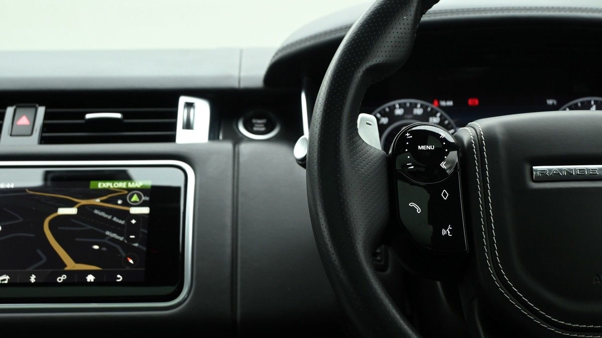 Land Rover Range Rover Sport Image 15