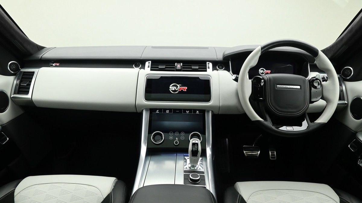 Land Rover Range Rover Sport Image 14