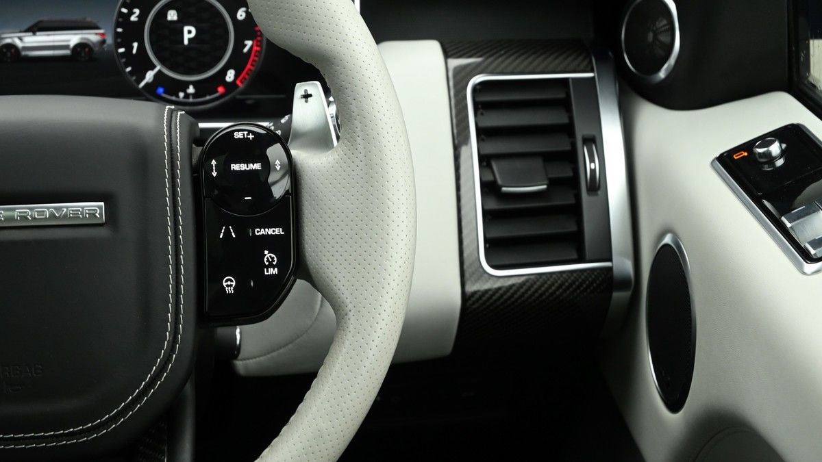 Land Rover Range Rover Sport Image 16