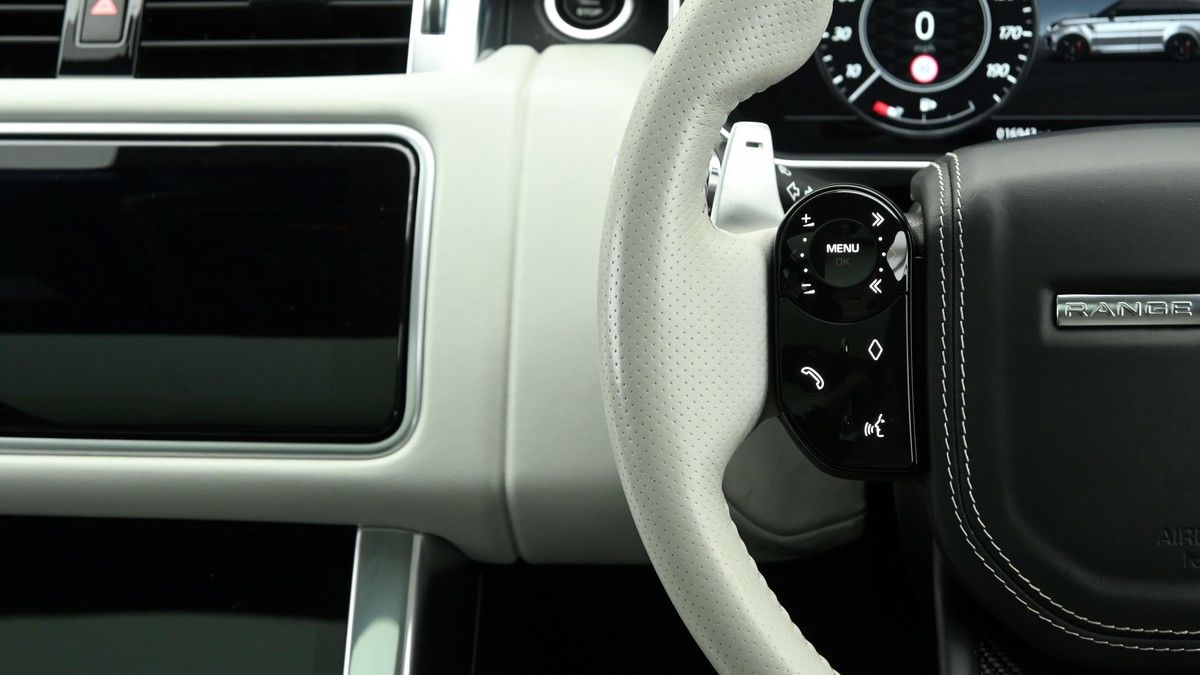 Land Rover Range Rover Sport Image 15