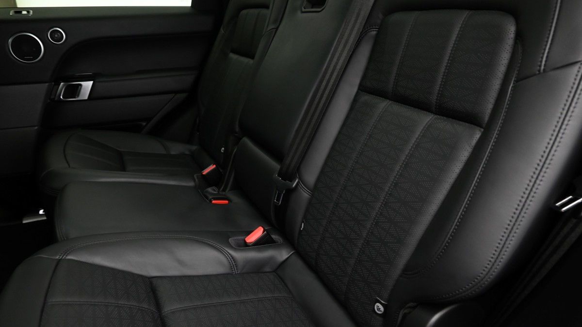 Land Rover Range Rover Sport Image 6