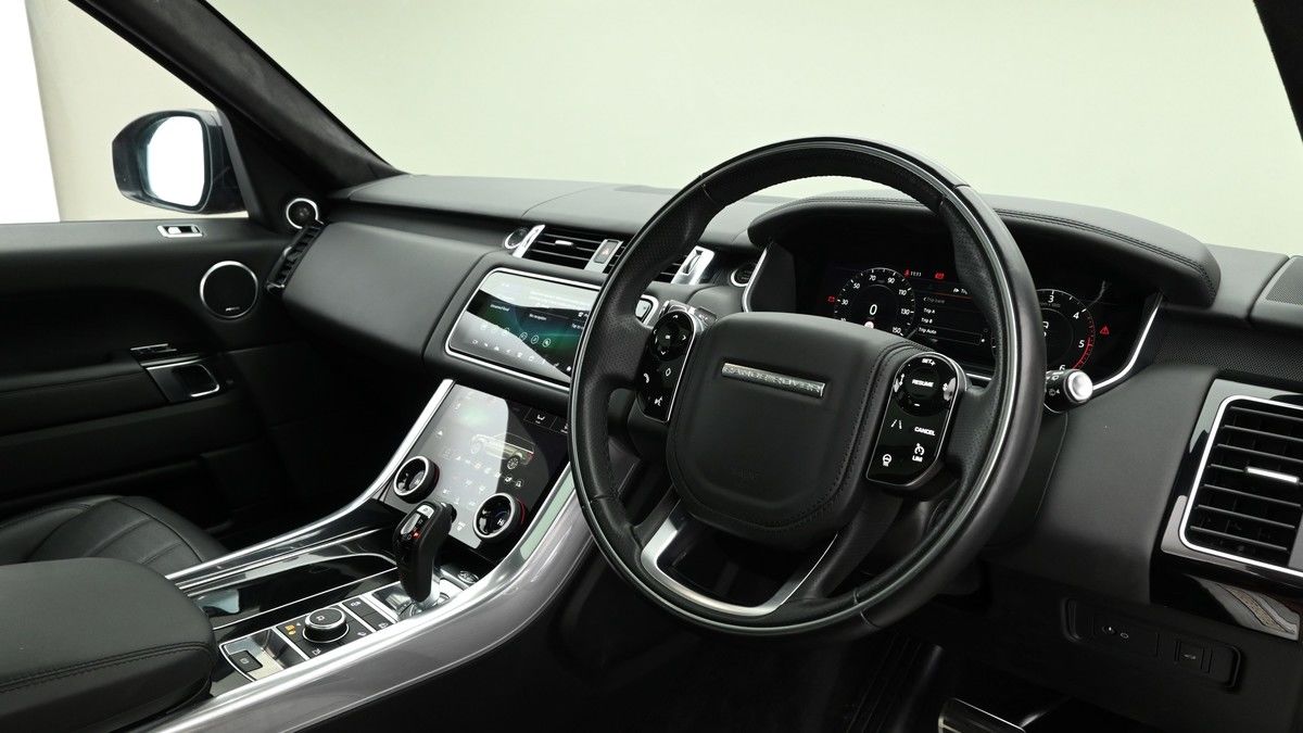 Land Rover Range Rover Sport Image 4