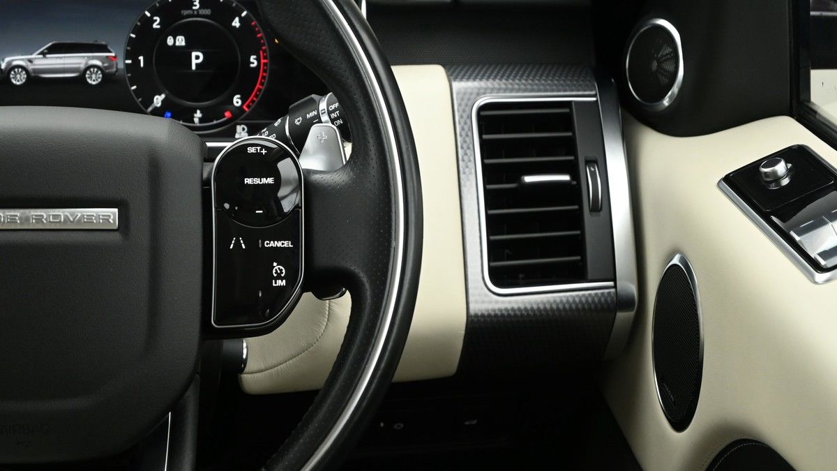 Land Rover Range Rover Sport Image 16