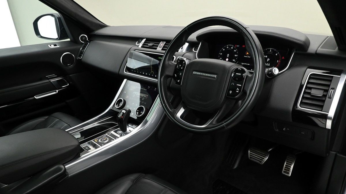 Land Rover Range Rover Sport Image 3