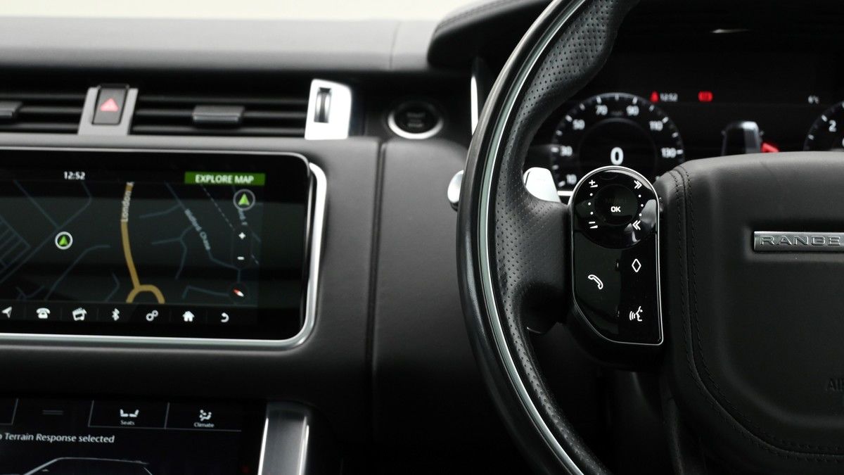 Land Rover Range Rover Sport Image 15