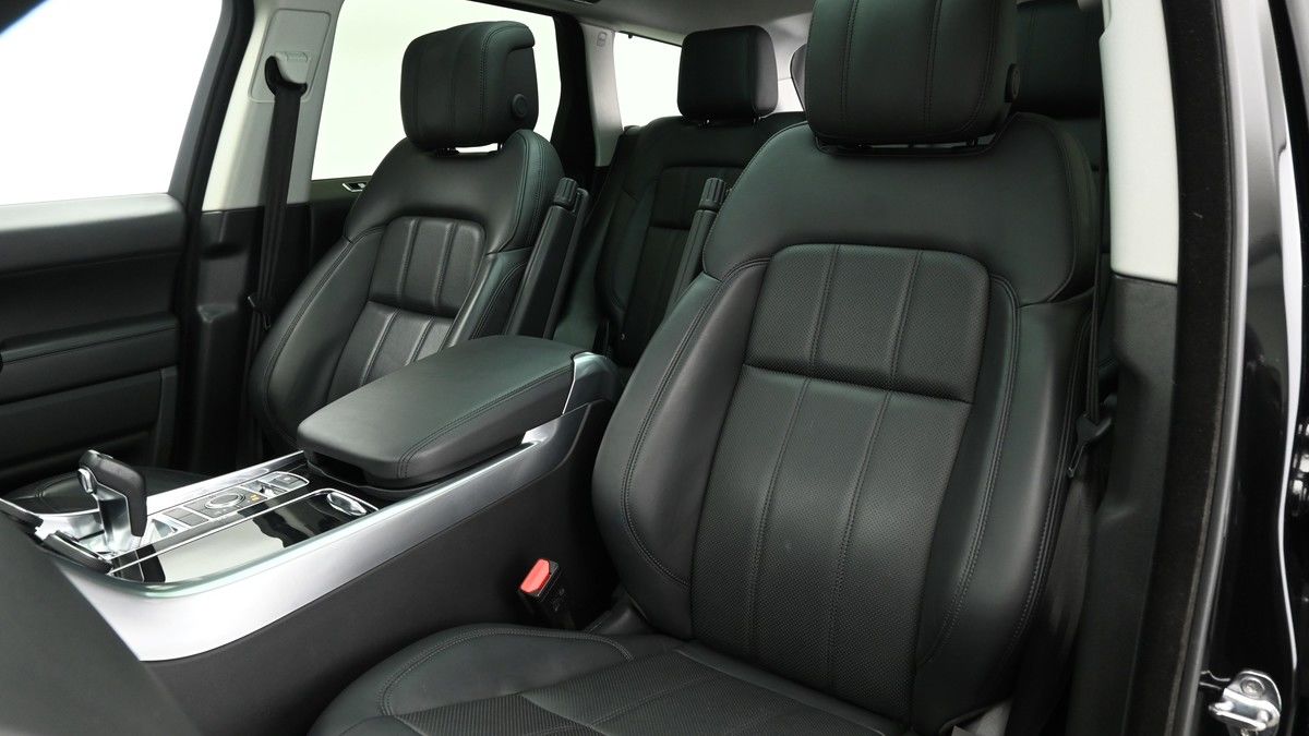 Land Rover Range Rover Sport Image 4