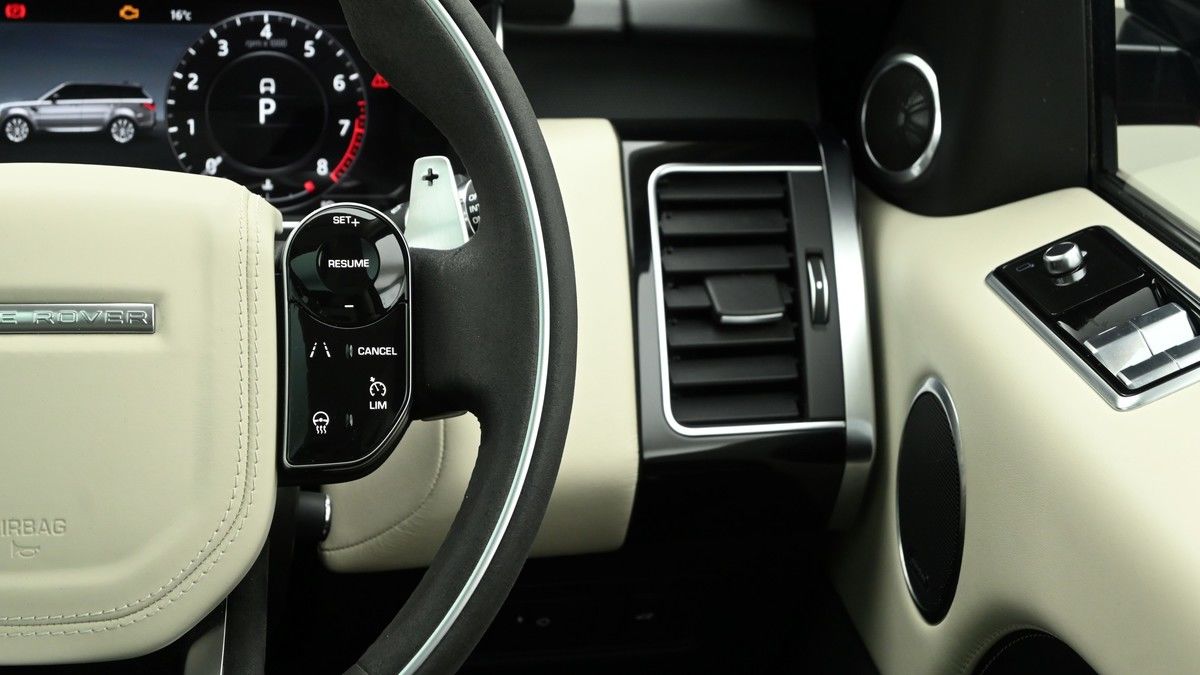 Land Rover Range Rover Sport Image 16