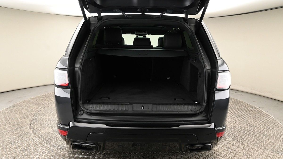 Land Rover Range Rover Sport Image 10