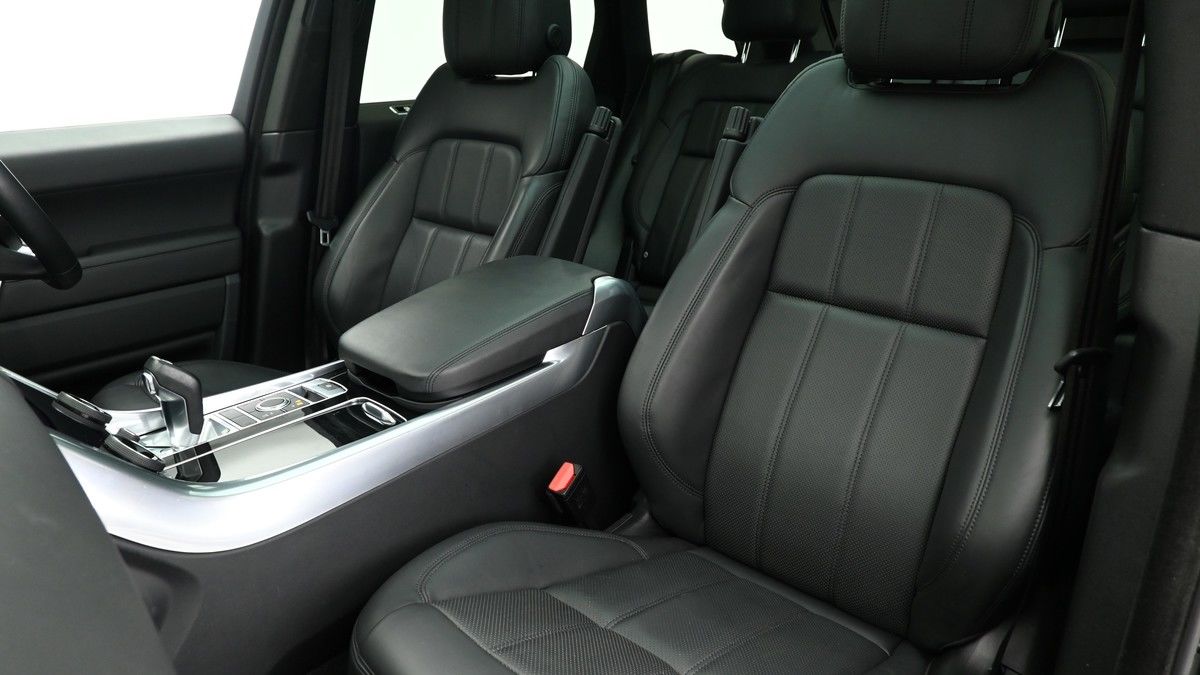 Land Rover Range Rover Sport Image 4