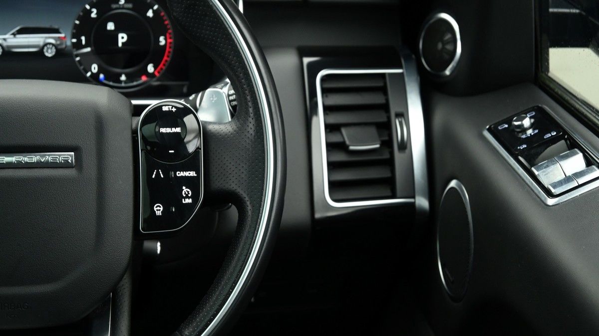 Land Rover Range Rover Sport Image 31