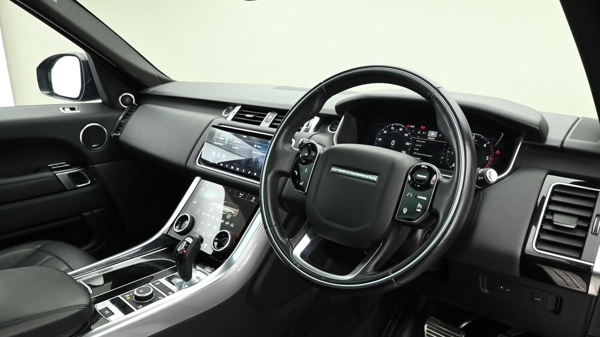 Land Rover Range Rover Sport Image 3