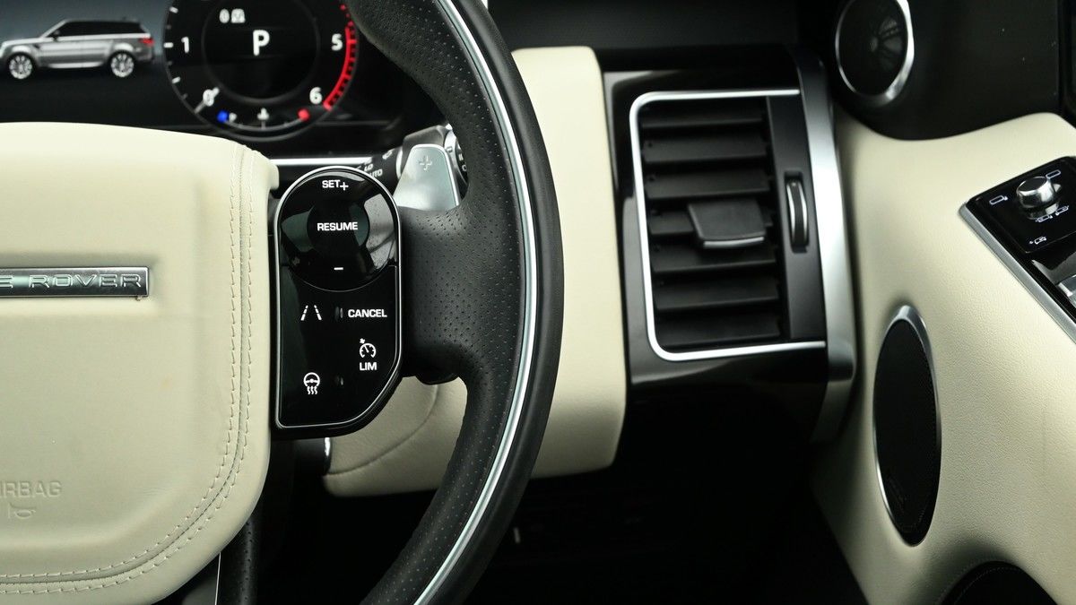 Land Rover Range Rover Sport Image 16