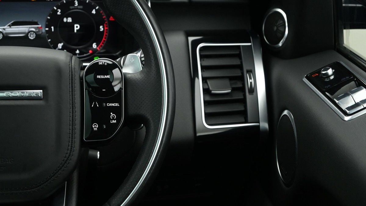 Land Rover Range Rover Sport Image 16