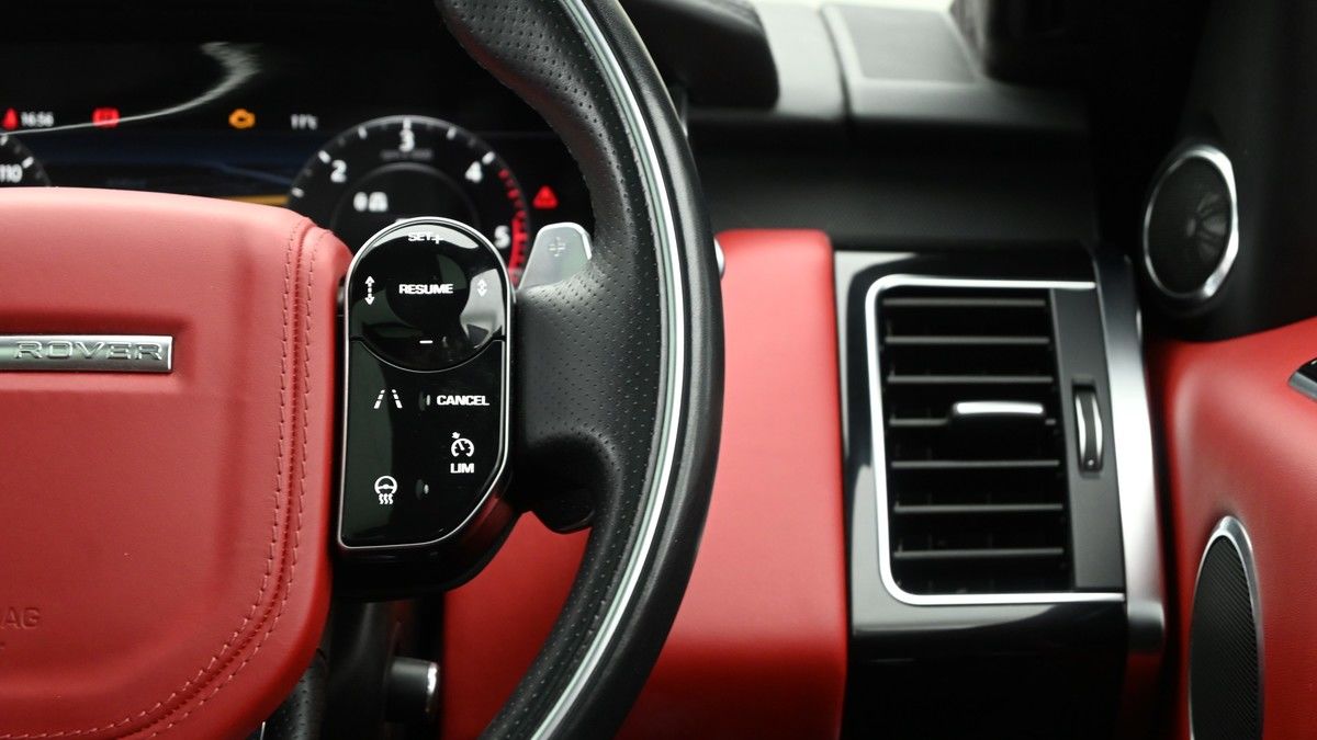 Land Rover Range Rover Sport Image 17