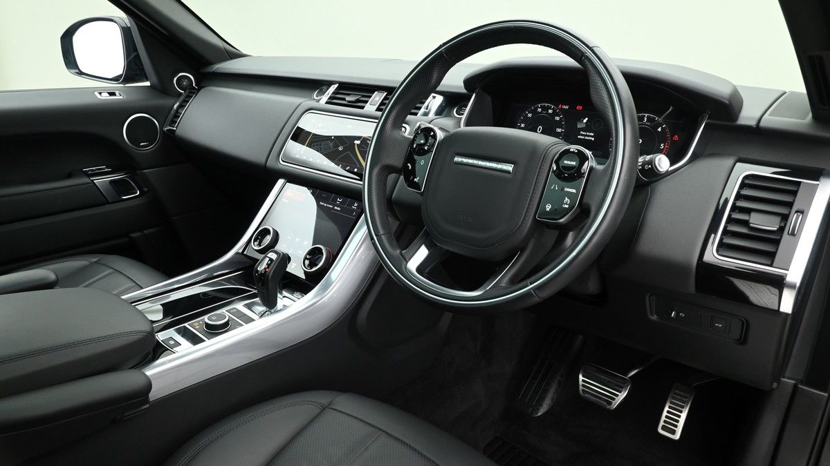 Land Rover Range Rover Sport Image 3