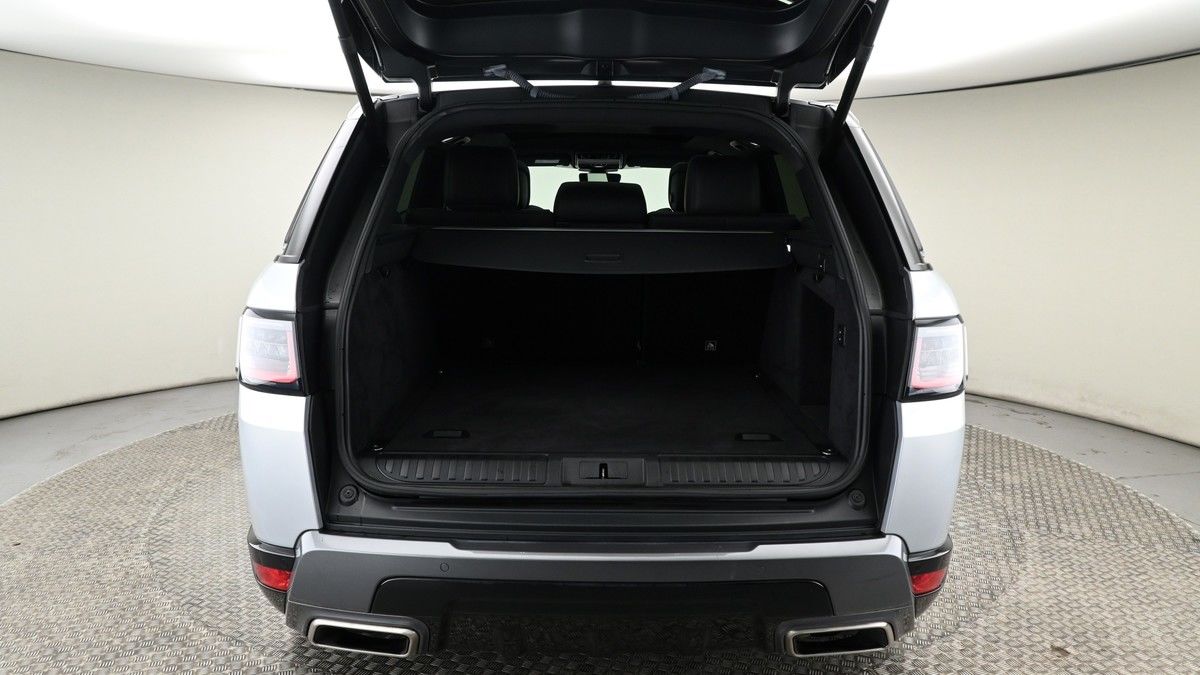 Land Rover Range Rover Sport Image 10