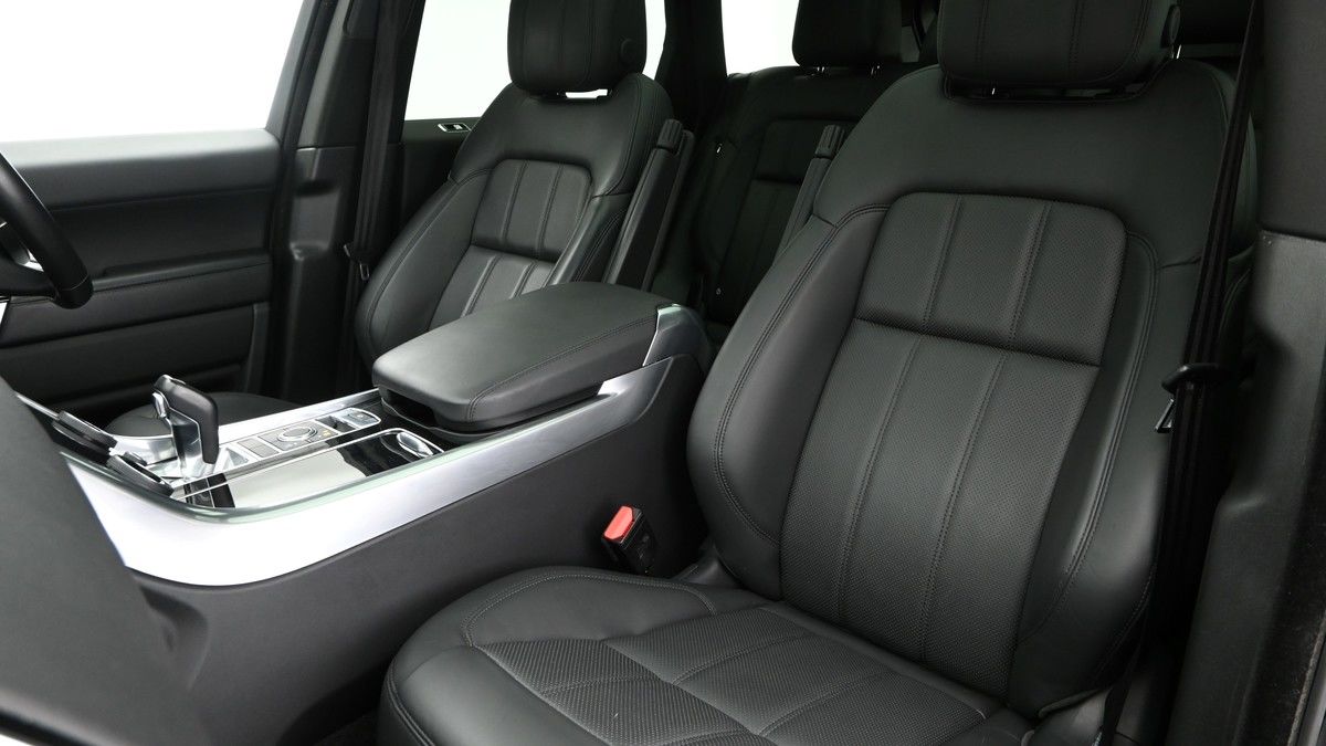 Land Rover Range Rover Sport Image 4