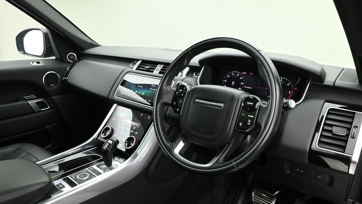 Land Rover Range Rover Sport Image 3